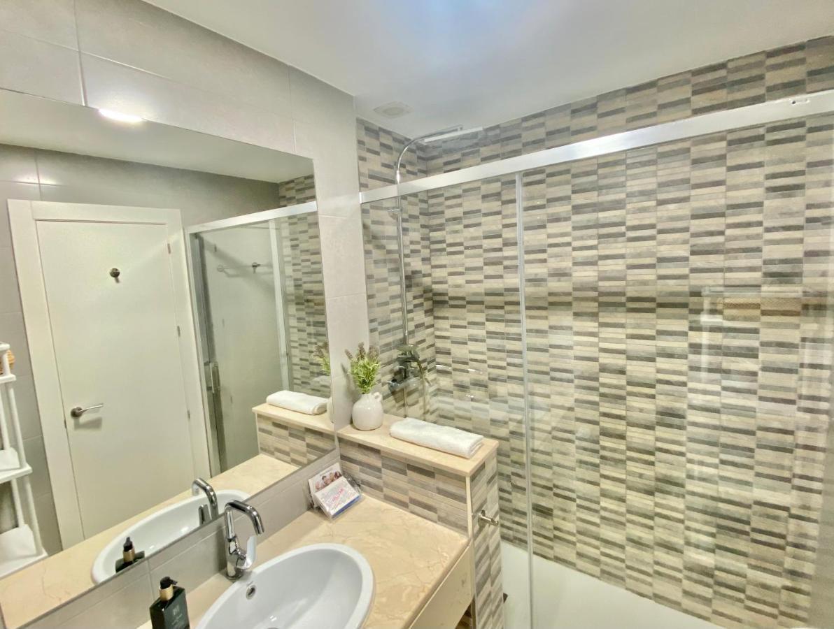 Apartamentos Turisticos Castillo Del Vigia Torremolinos Ngoại thất bức ảnh
