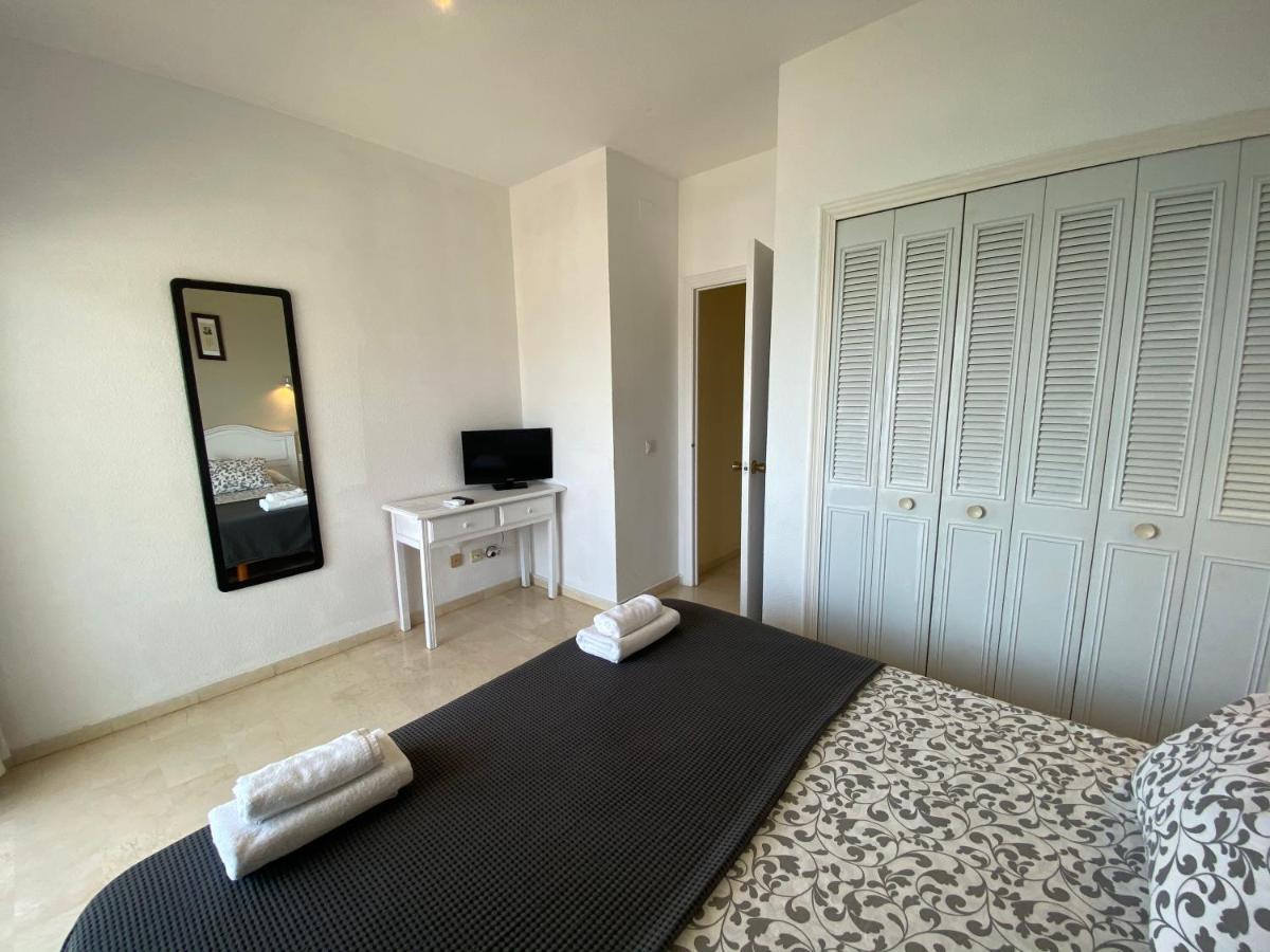 Apartamentos Turisticos Castillo Del Vigia Torremolinos Ngoại thất bức ảnh